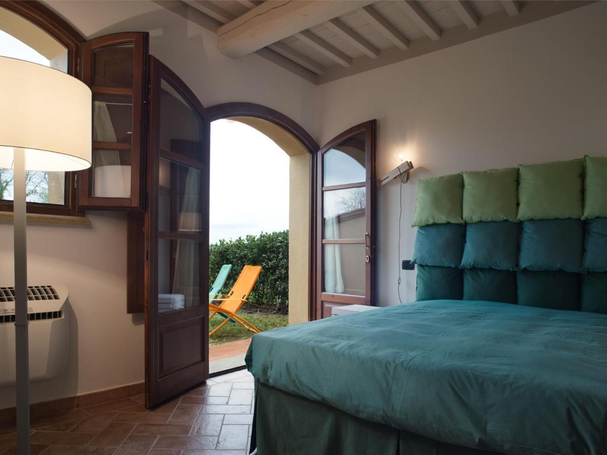 San Ruffino Apartments Lari Exterior foto